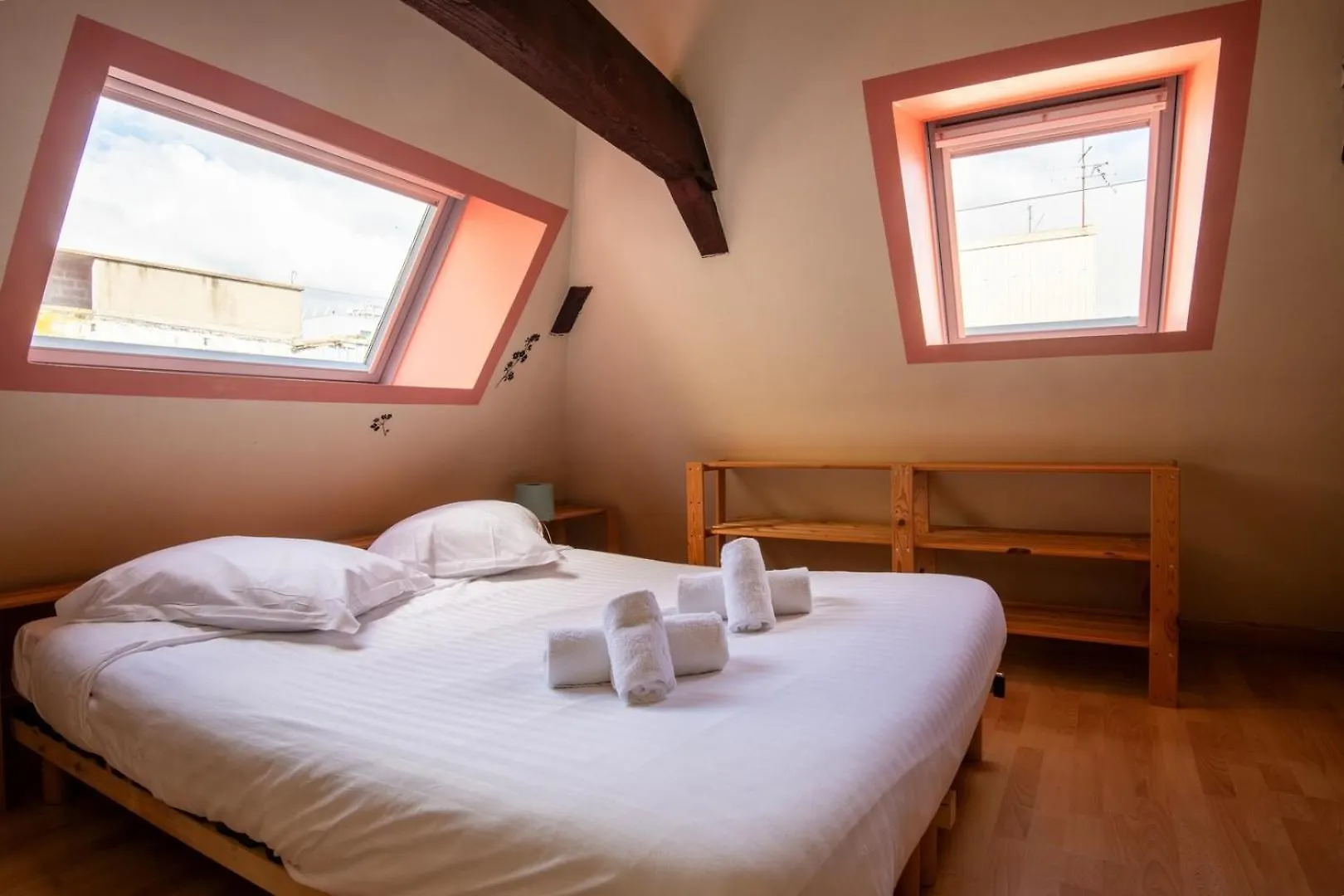 Apartment Charming Duplex In Lille City Center: 4 People